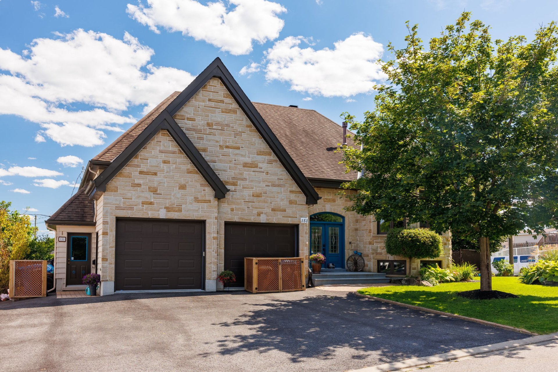 151 à 153 Rue Roger-St-Onge