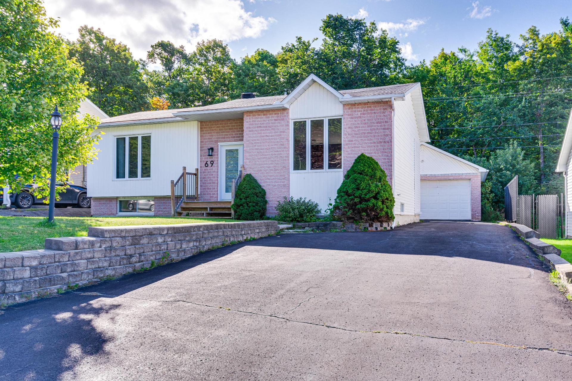 69 Rue MacLachlan