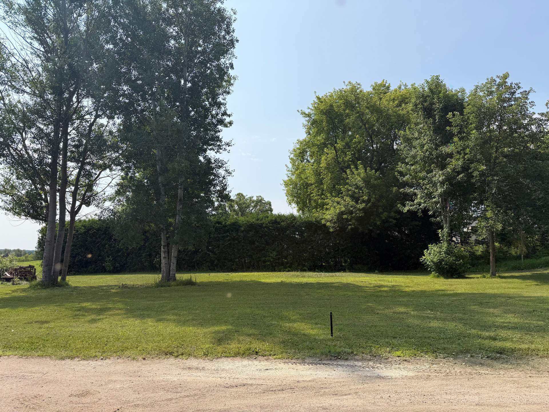 8 5e Avenue