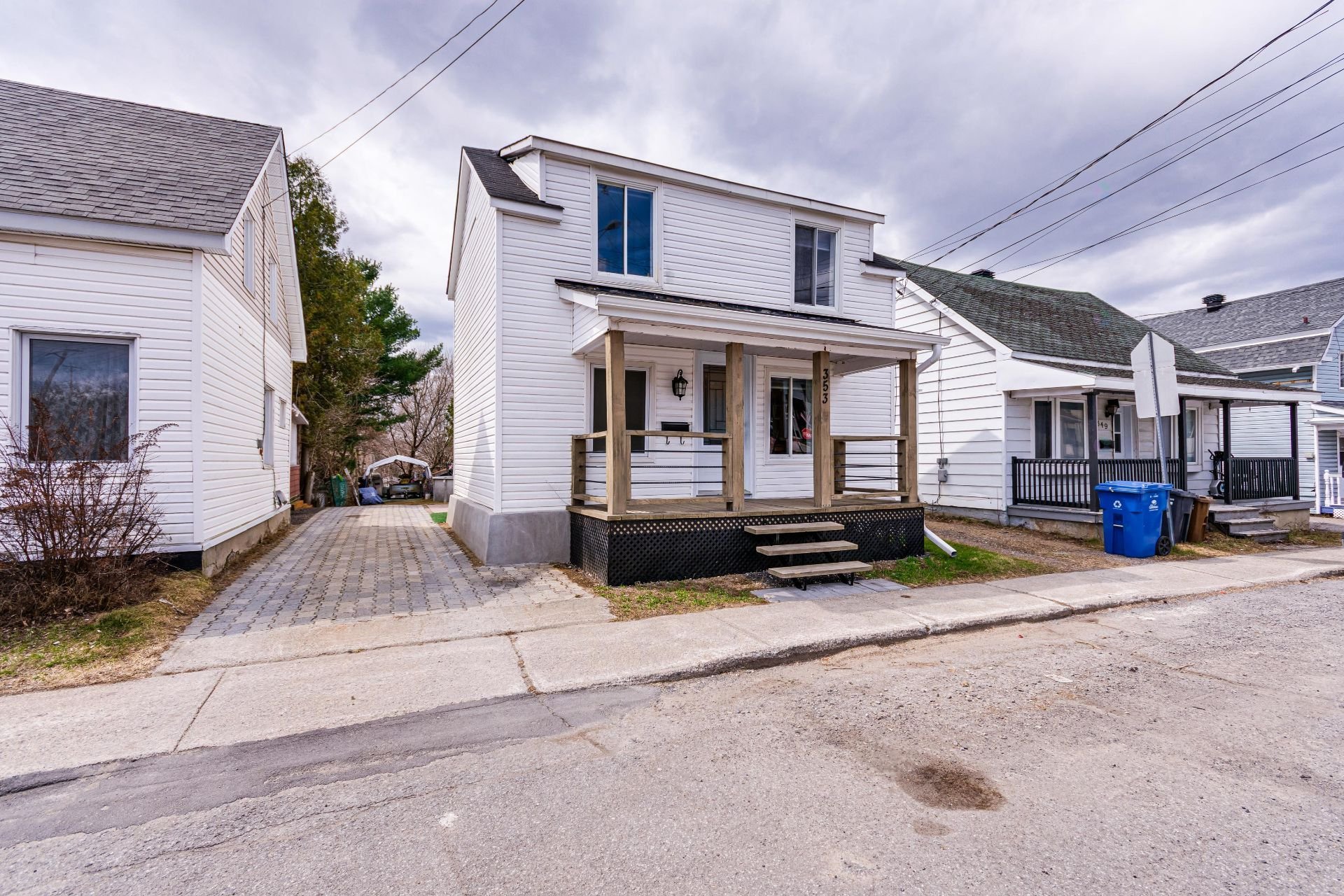 353 Rue Bélanger