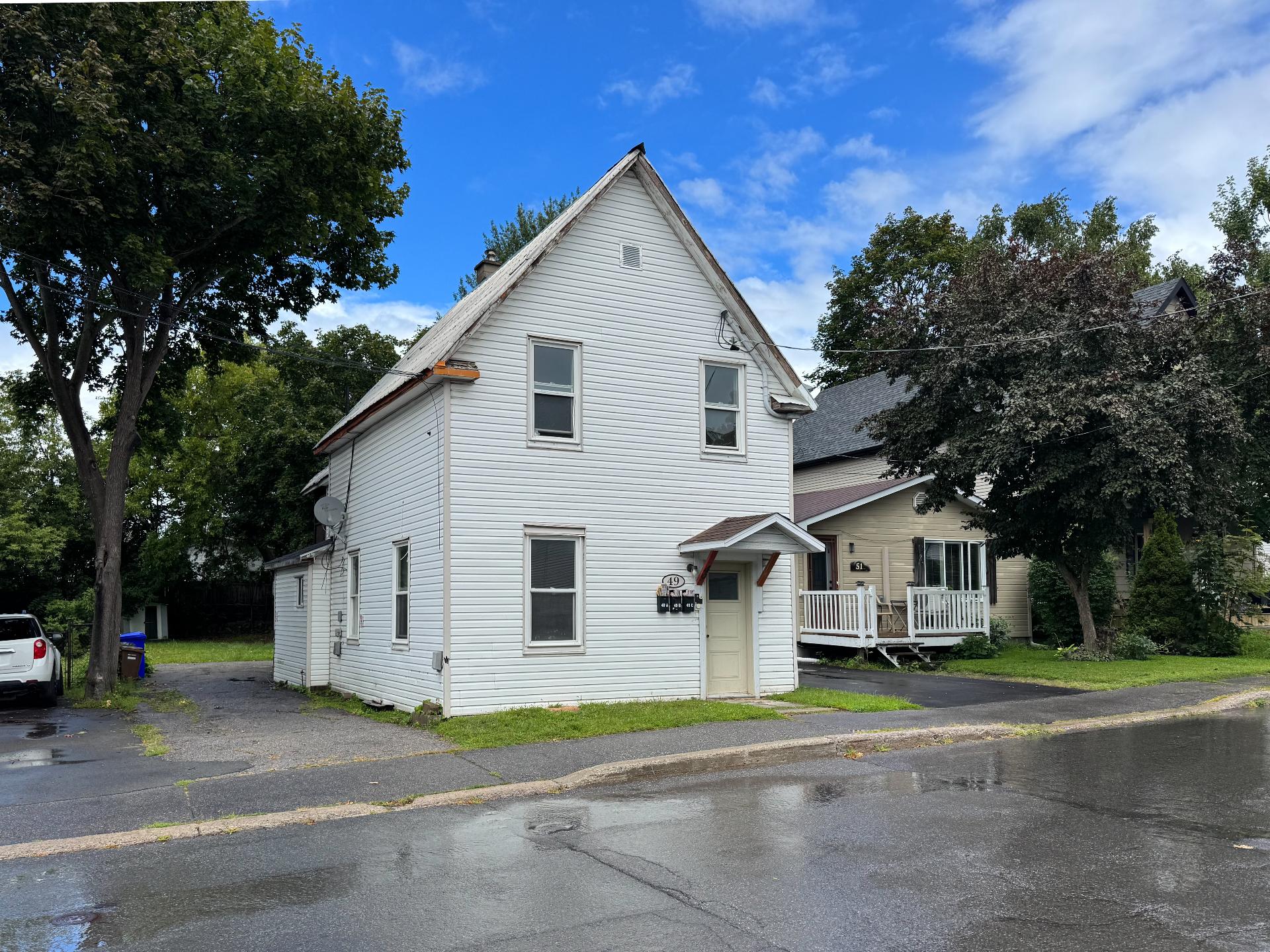 49 Rue Brook